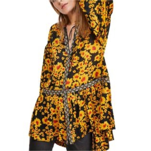 Free People Tops - Free People Women's Love Letter Floral Print Tunic Black Size XS